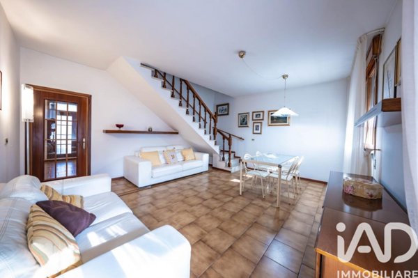 casa indipendente in vendita a Fiscaglia in zona Massa Fiscaglia