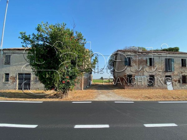 casa indipendente in vendita a Fiscaglia