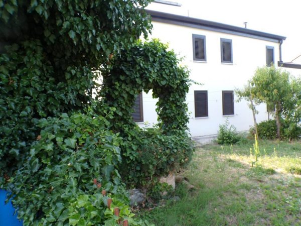 casa indipendente in vendita a Fiscaglia in zona Migliarino