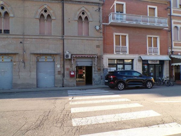 negozio in vendita a Fiscaglia in zona Migliarino