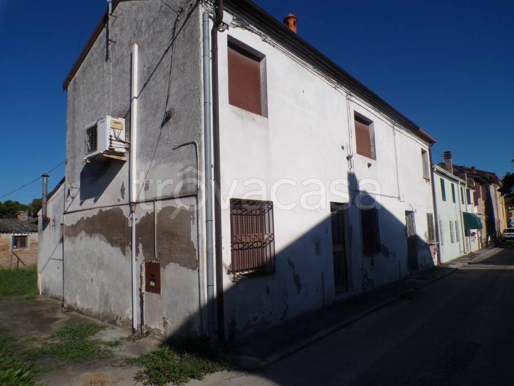 casa indipendente in vendita a Fiscaglia in zona Migliarino