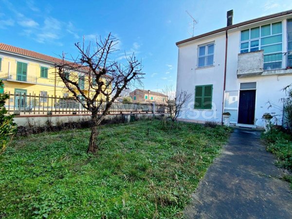 casa indipendente in vendita a Fiscaglia in zona Migliaro