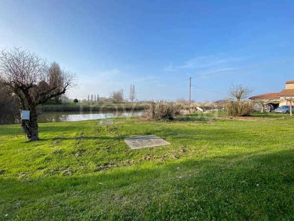 casa indipendente in vendita a Fiscaglia in zona Migliarino