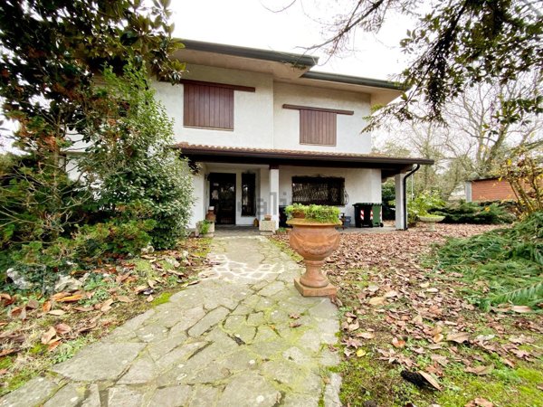 casa indipendente in vendita a Fiscaglia in zona Migliarino