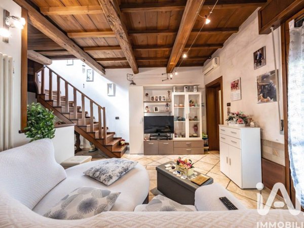 casa indipendente in vendita a Fiscaglia in zona Massa Fiscaglia