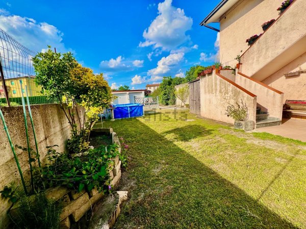 casa indipendente in vendita a Fiscaglia in zona Migliaro