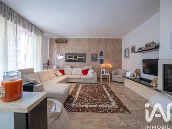 casa indipendente in vendita a Fiscaglia in zona Massa Fiscaglia