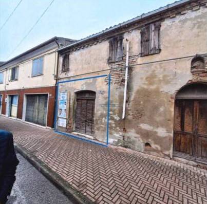 negozio in vendita a Fiscaglia