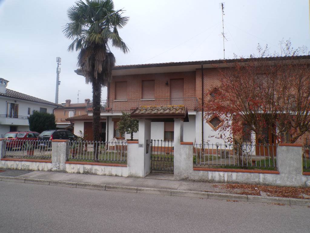 appartamento in vendita a Fiscaglia in zona Migliaro