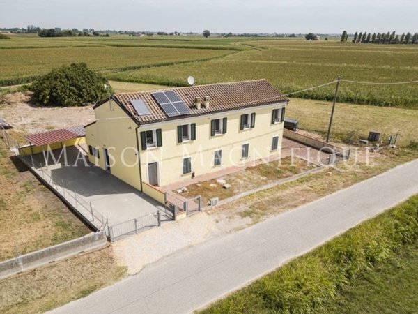 casa indipendente in vendita a Fiscaglia in zona Migliarino