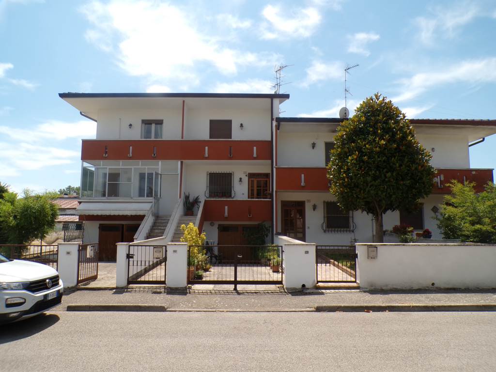 casa indipendente in vendita a Fiscaglia in zona Migliarino