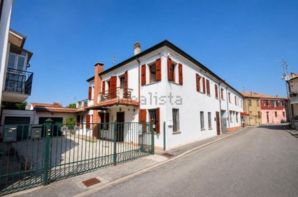 casa indipendente in vendita a Fiscaglia in zona Massa Fiscaglia