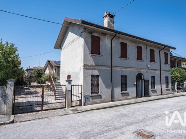 casa indipendente in vendita a Fiscaglia in zona Massa Fiscaglia