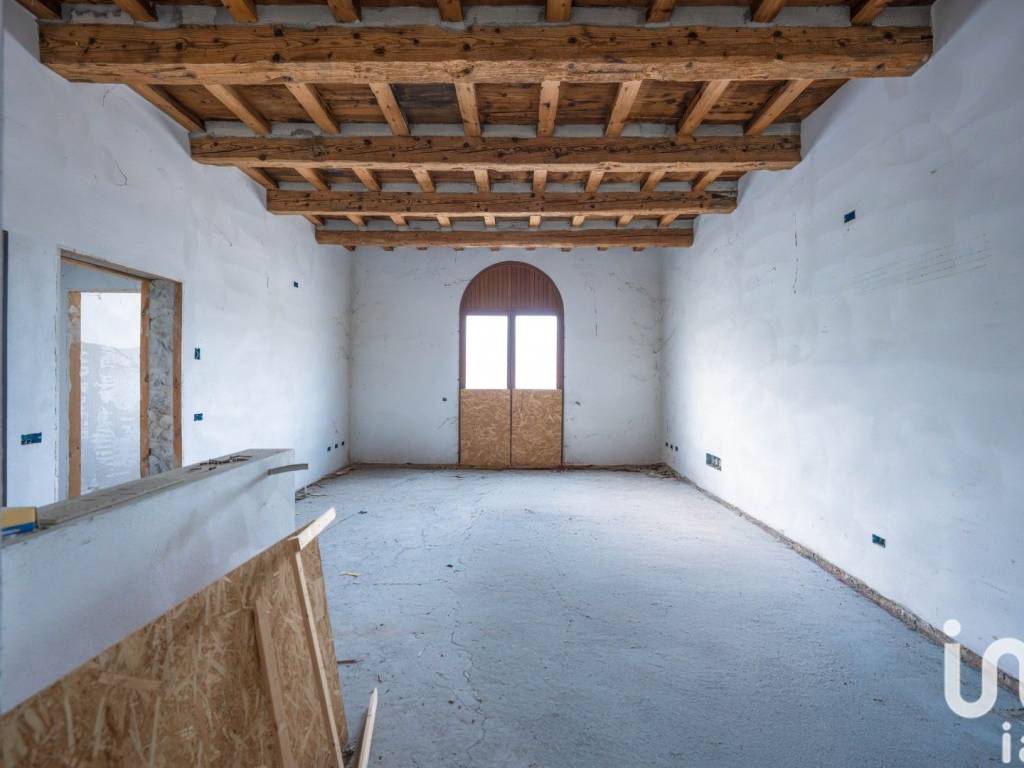 intera palazzina in vendita a Fiscaglia in zona Massa Fiscaglia