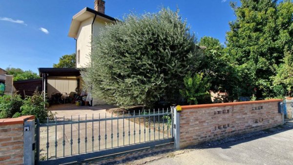 villetta a schiera in vendita a Fiscaglia in zona Migliarino