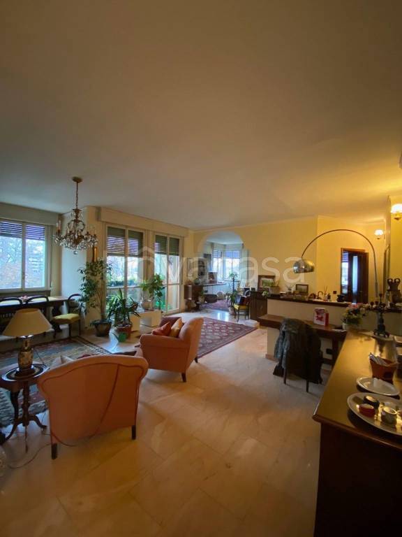 appartamento in vendita a Terre del Reno in zona Mirabello