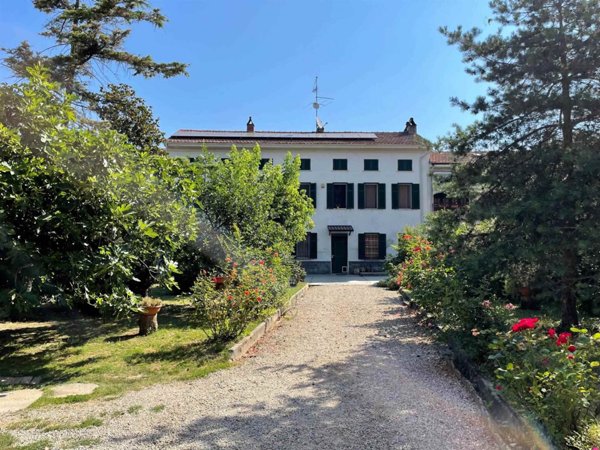 casa indipendente in vendita a Senna Lodigiana in zona Mirabello