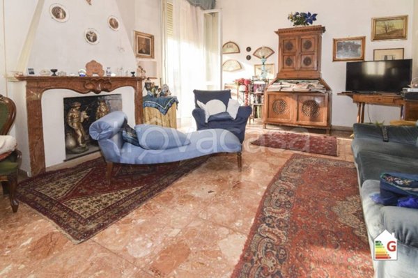 appartamento in vendita a Terre del Reno in zona Mirabello