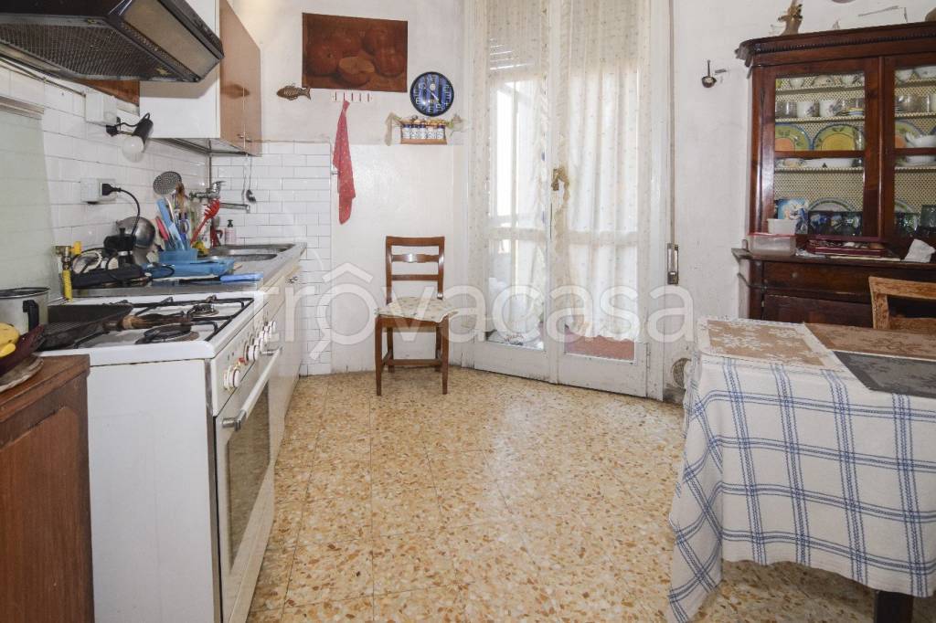 appartamento in vendita a Terre del Reno in zona Mirabello