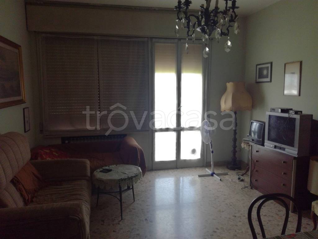 appartamento in vendita a Terre del Reno in zona Mirabello