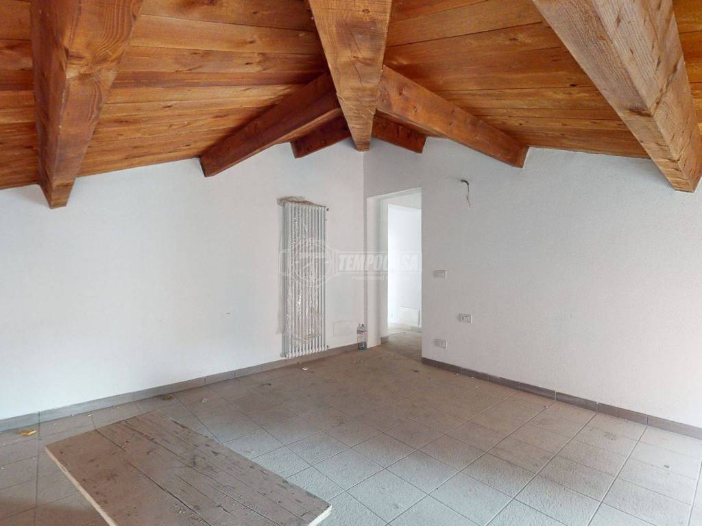 appartamento in vendita a Terre del Reno in zona Mirabello