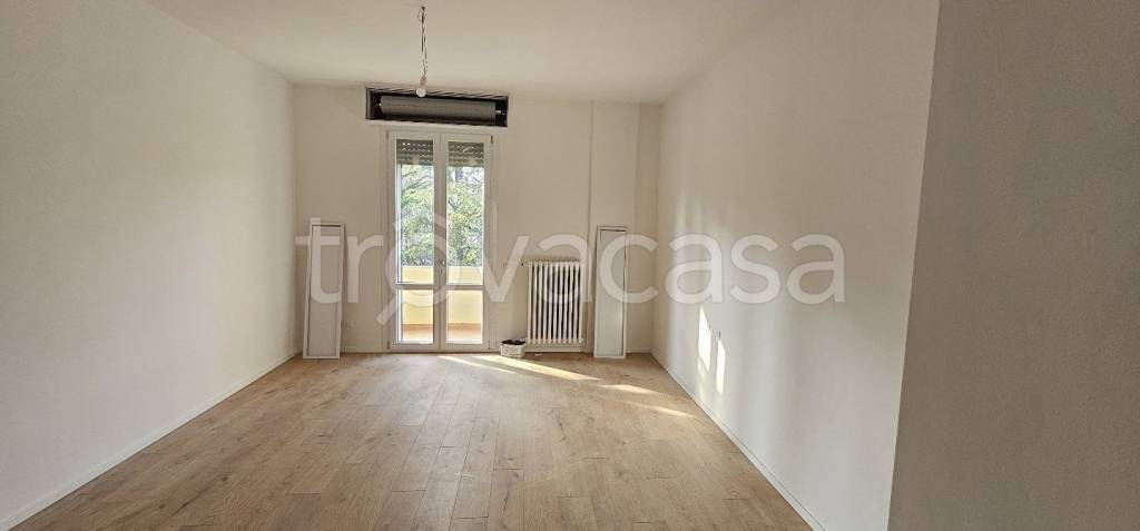 appartamento in vendita a Terre del Reno in zona Mirabello