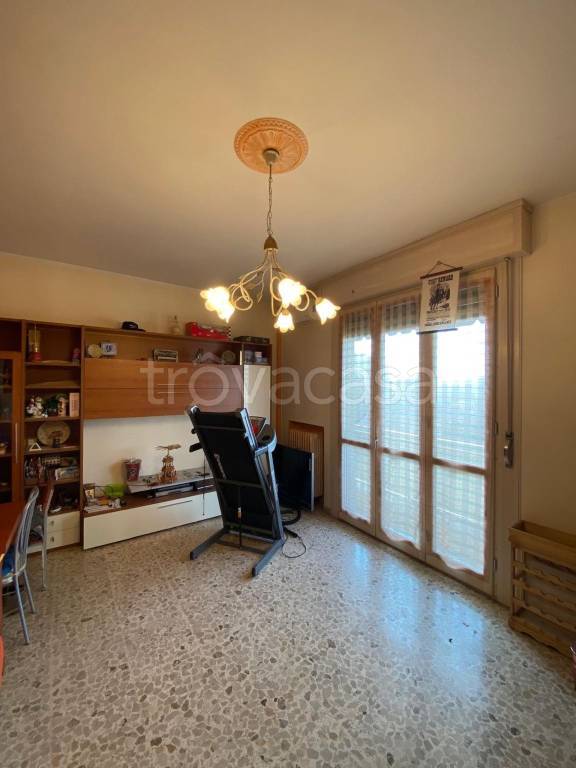 appartamento in vendita a Terre del Reno in zona Mirabello