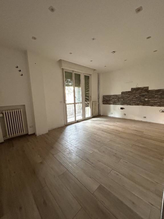 appartamento in vendita a Terre del Reno in zona Mirabello