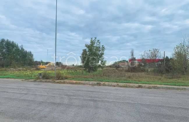 terreno edificabile in vendita a Terre del Reno