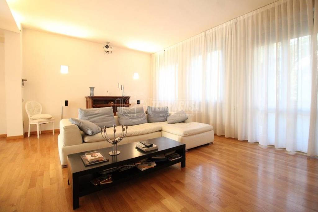appartamento in vendita a Terre del Reno in zona Mirabello