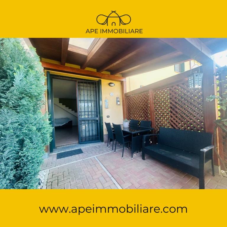 casa indipendente in vendita a Terre del Reno in zona Sant'Agostino