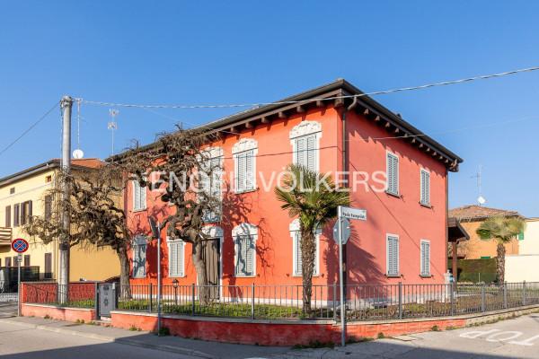 casa indipendente in vendita a Terre del Reno