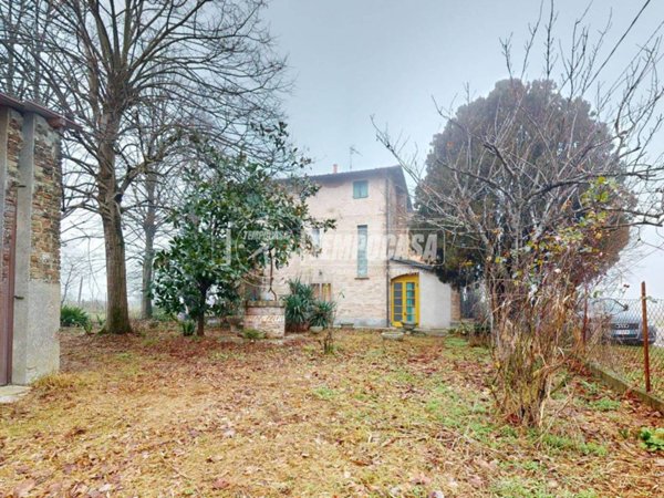 casa indipendente in vendita a Terre del Reno in zona Sant'Agostino