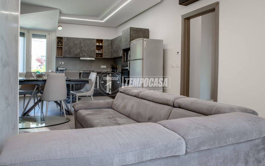 casa indipendente in vendita a Terre del Reno in zona Sant'Agostino