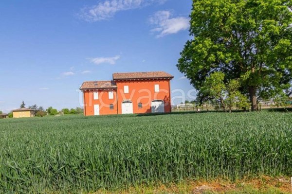 casa indipendente in vendita a Terre del Reno
