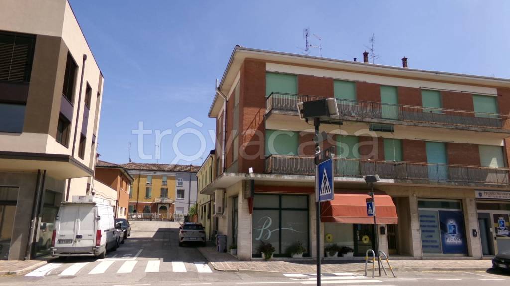 appartamento in vendita a Terre del Reno in zona Mirabello