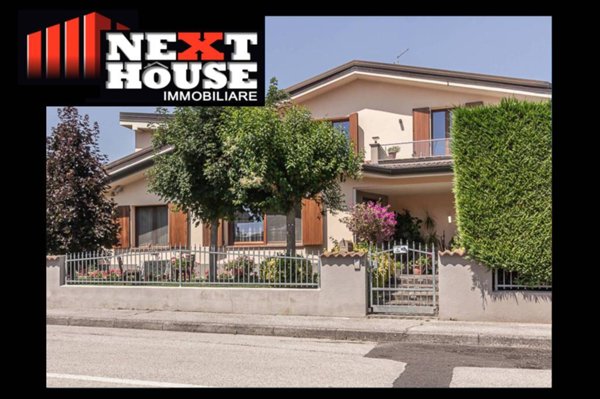 casa indipendente in vendita a Terre del Reno
