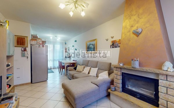 casa indipendente in vendita a Terre del Reno in zona Sant'Agostino