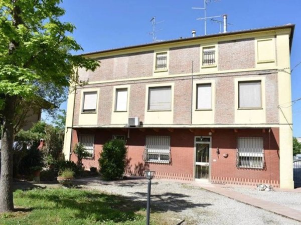 casa indipendente in vendita a Terre del Reno