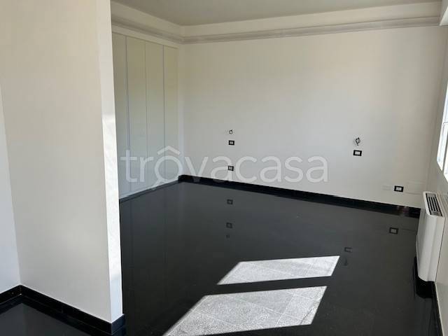 appartamento in vendita a Terre del Reno in zona Mirabello