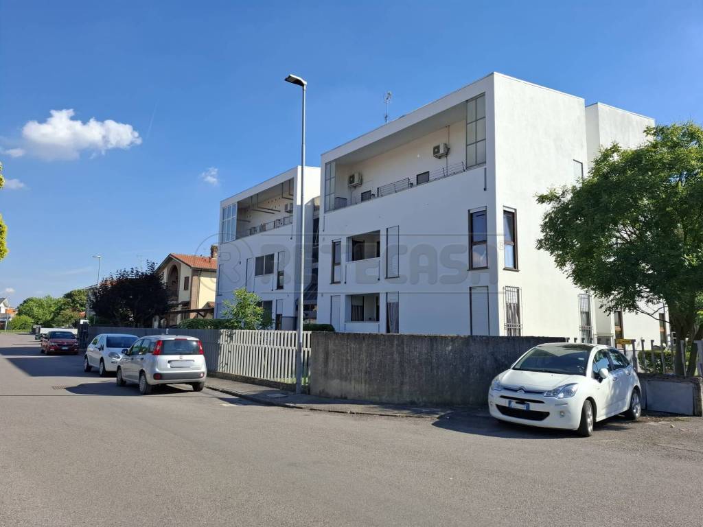 appartamento in vendita a Terre del Reno