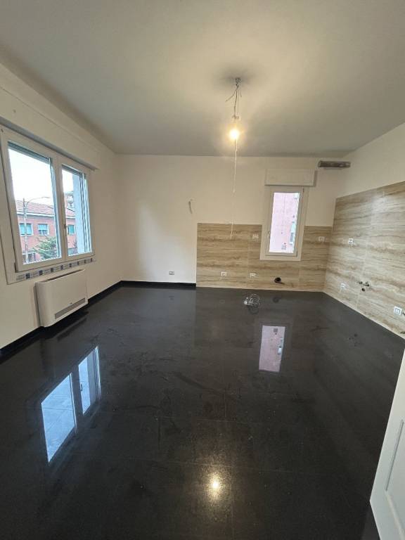 appartamento in vendita a Terre del Reno in zona Mirabello