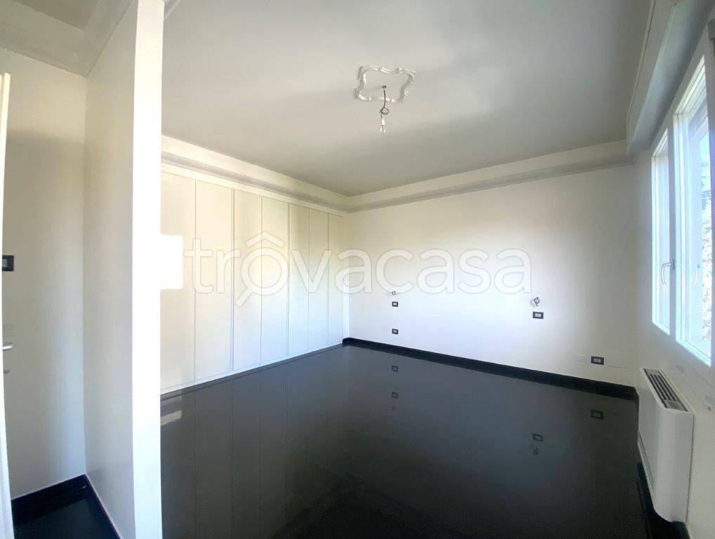 appartamento in vendita a Terre del Reno in zona Mirabello