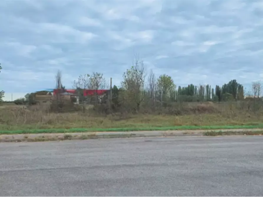 terreno edificabile in vendita a Terre del Reno