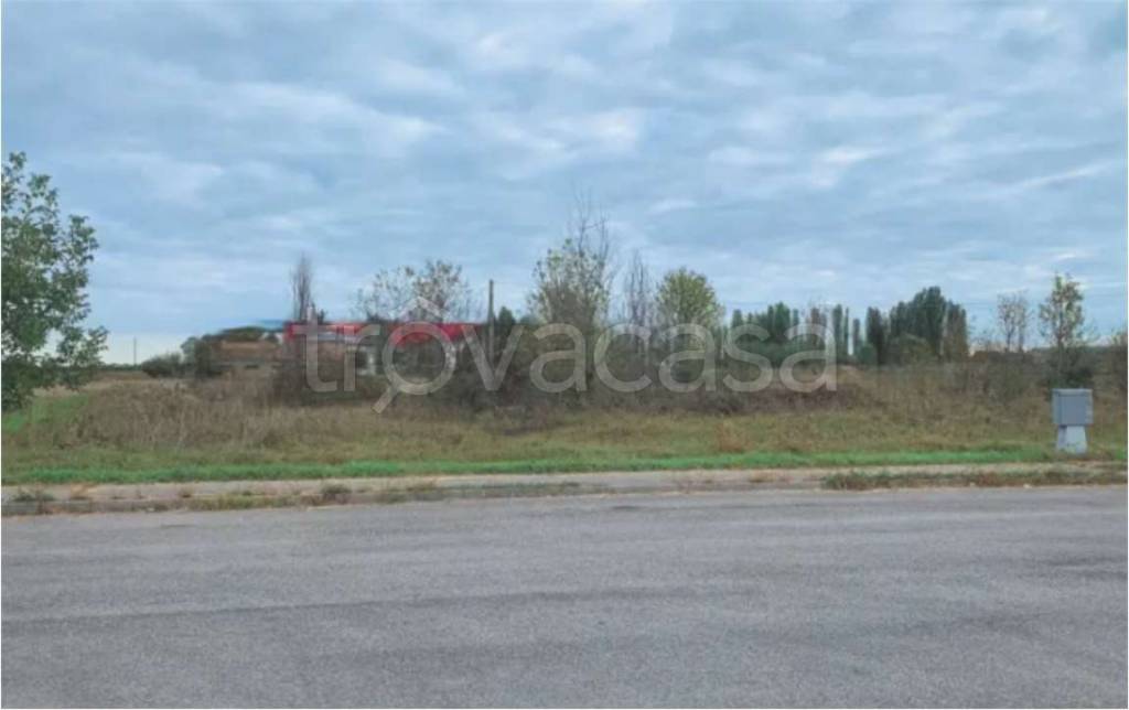 terreno edificabile in vendita a Terre del Reno