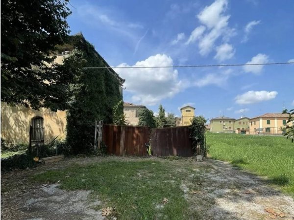 terreno agricolo in vendita a Terre del Reno in zona Mirabello