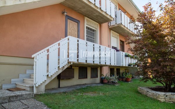 appartamento in vendita a Terre del Reno in zona Sant'Agostino
