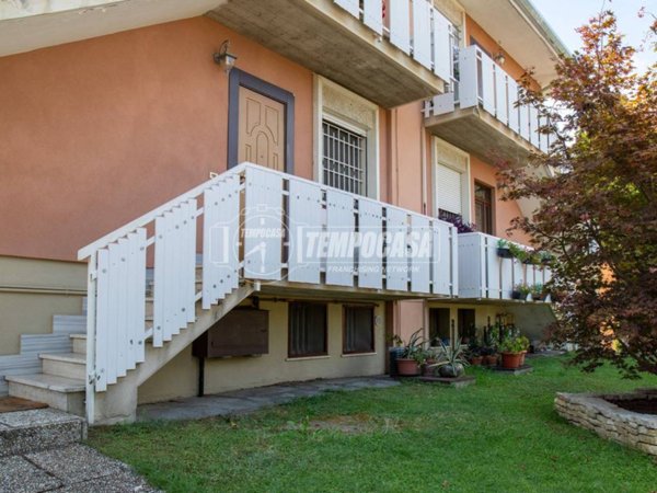 appartamento in vendita a Terre del Reno in zona Sant'Agostino