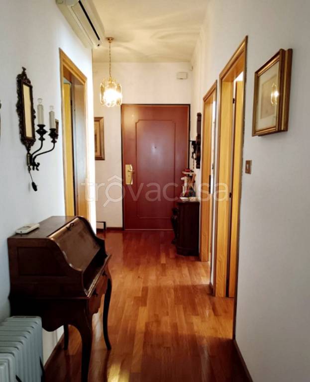 appartamento in vendita a Terre del Reno in zona Mirabello