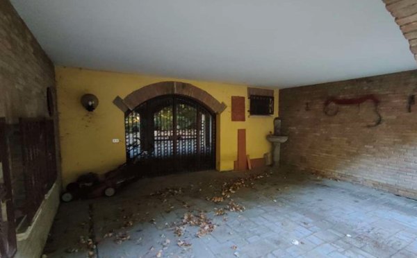 casa indipendente in vendita a Terre del Reno